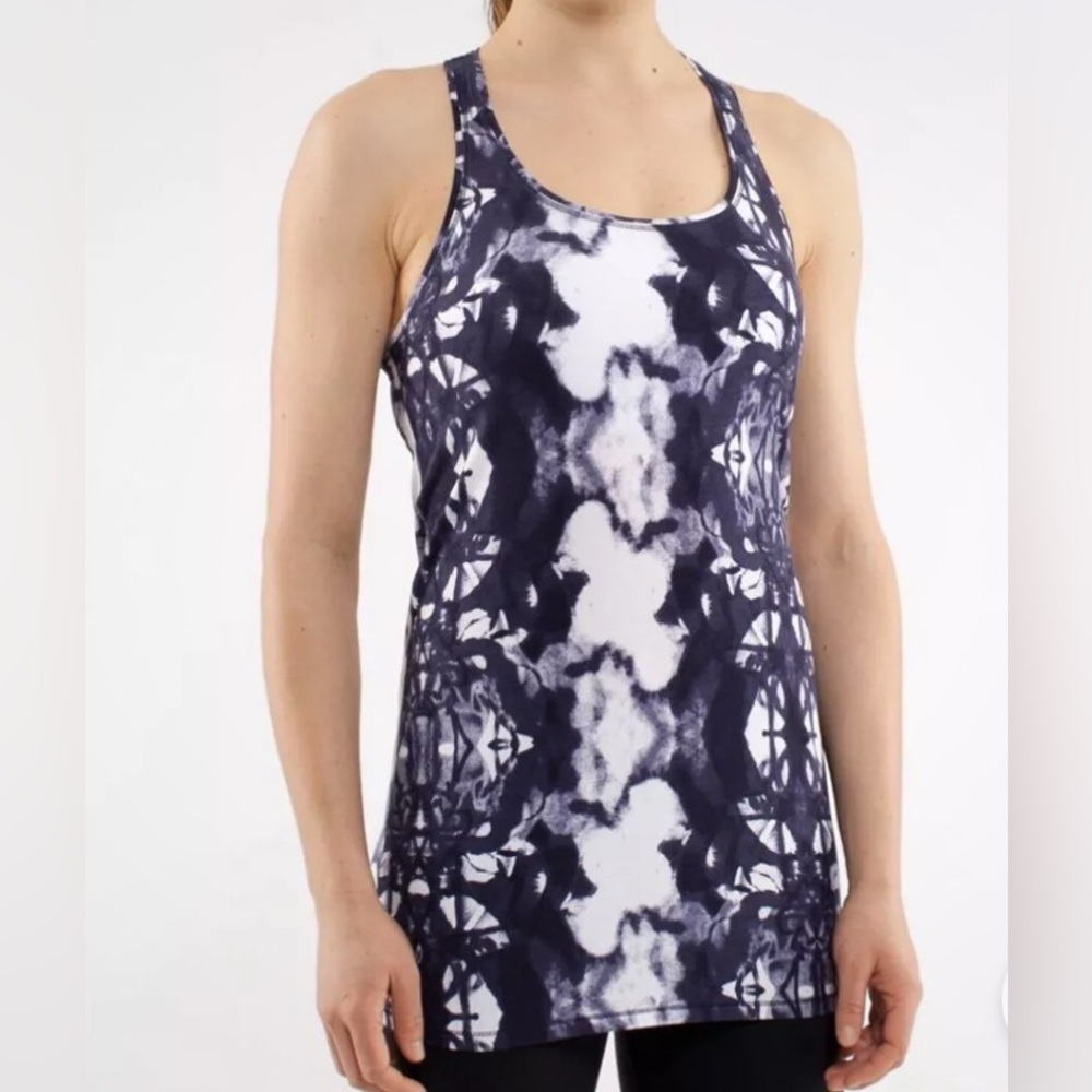 Lululemon‎ Every Yogi Tank INK Blot White Deep Indigo Combo